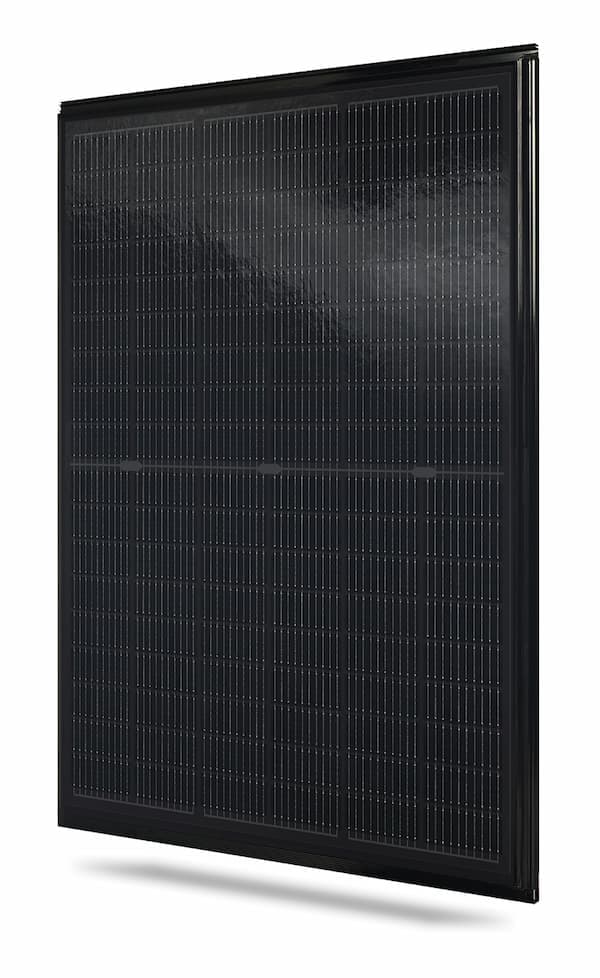 435 W