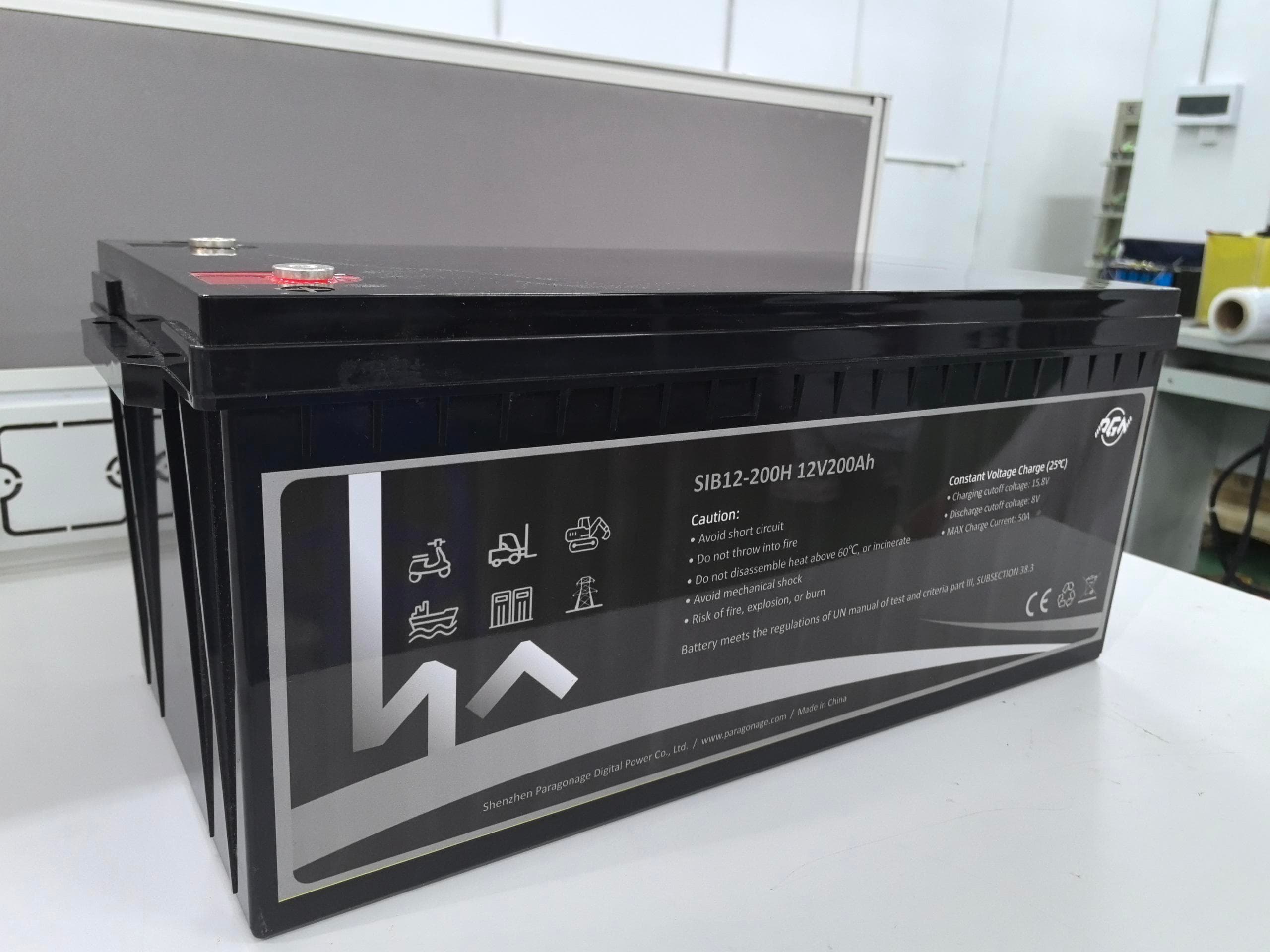 SIB12V 200Ah(G4D)-200A BMS