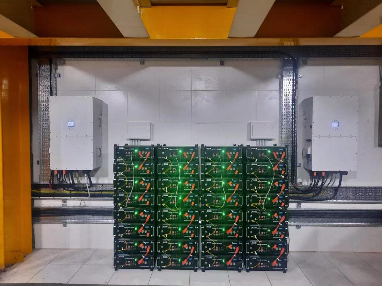51.2V 100Ah 5.1Kwh rack type Solar energy stora...